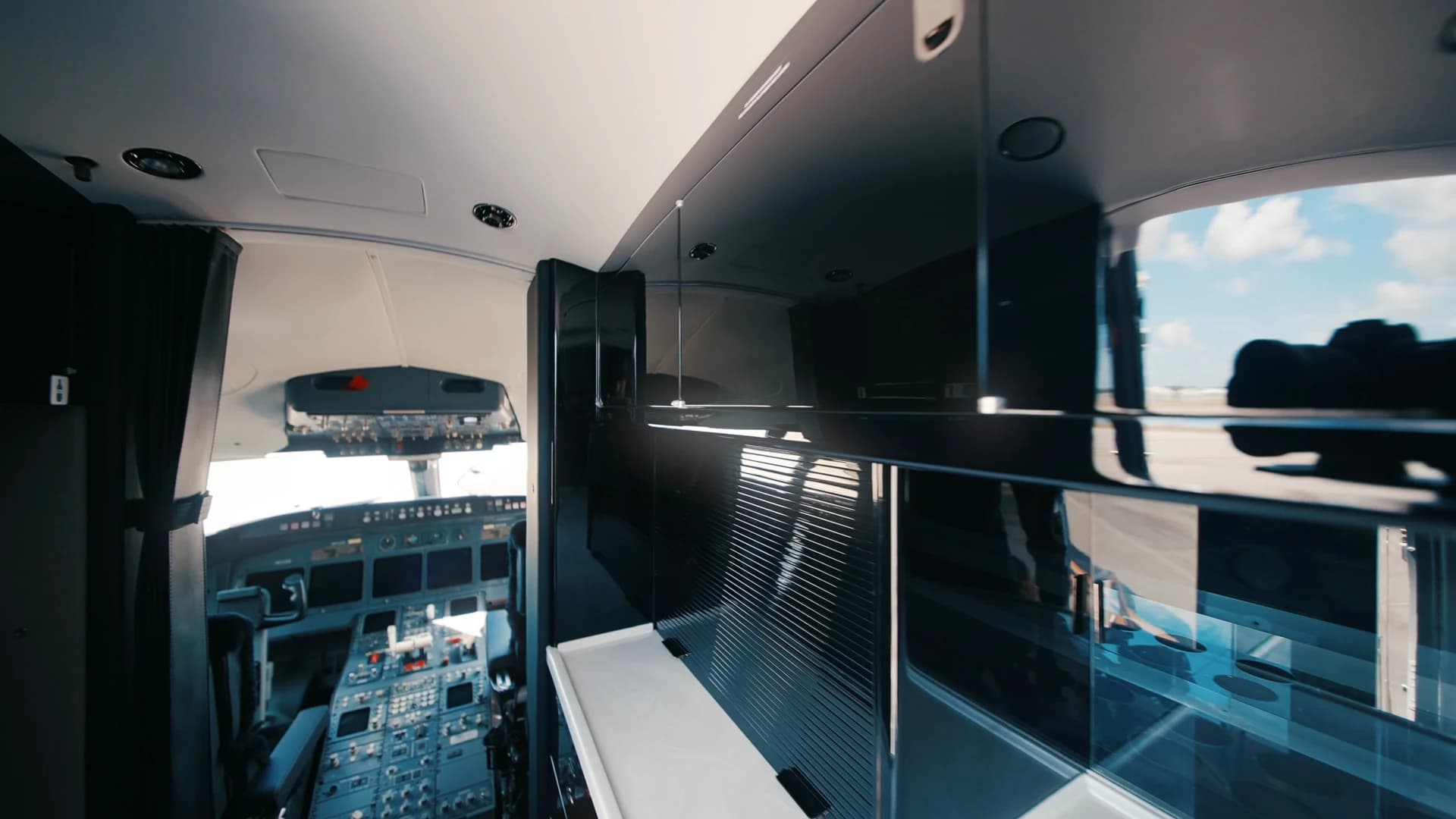 Challenger 604 gloss cabinetry and galley.