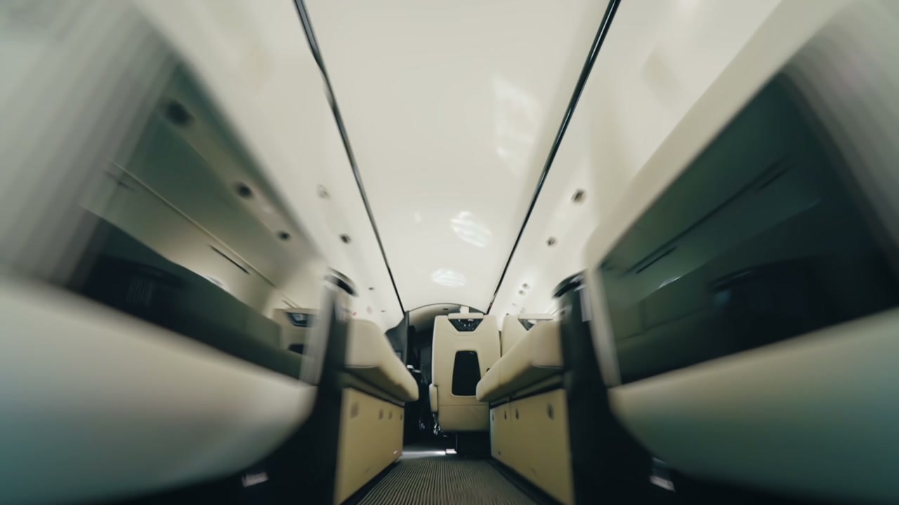 Gulfstream GIV · carbon cabin — frame from the original Rex film